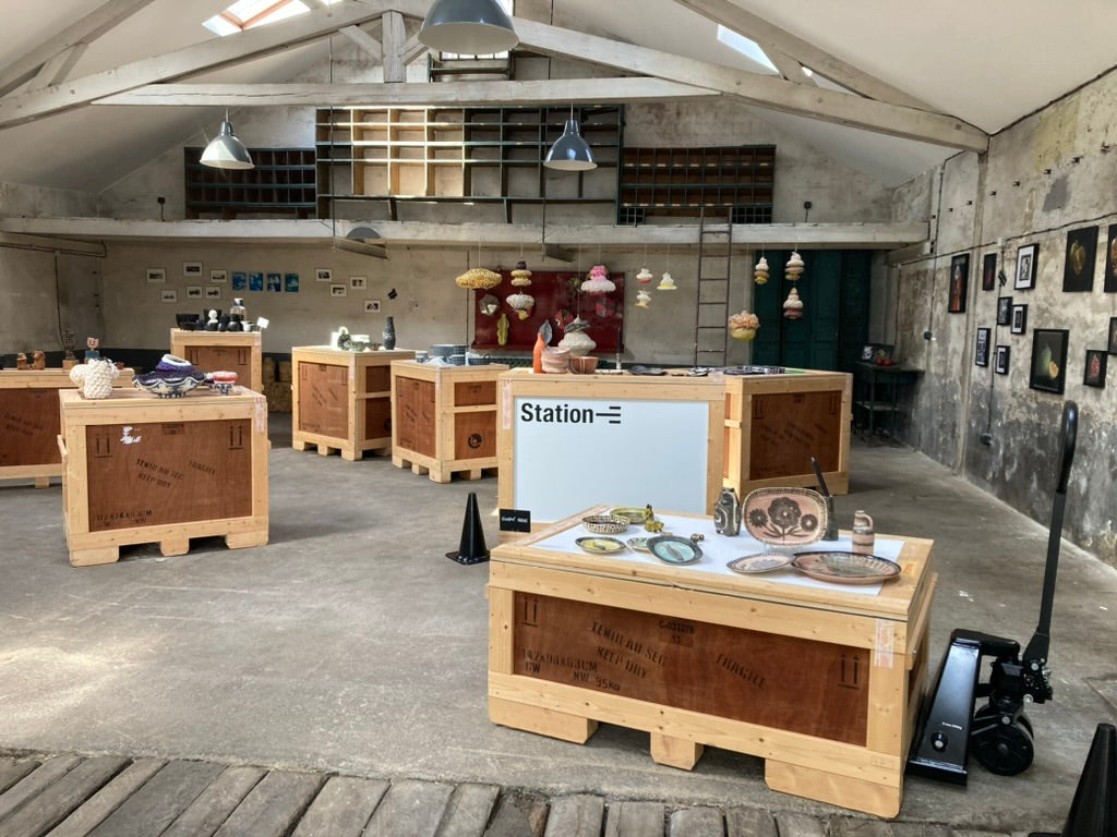 ATELIER DANS ANCIEN GARAGE DANS l'YONNE